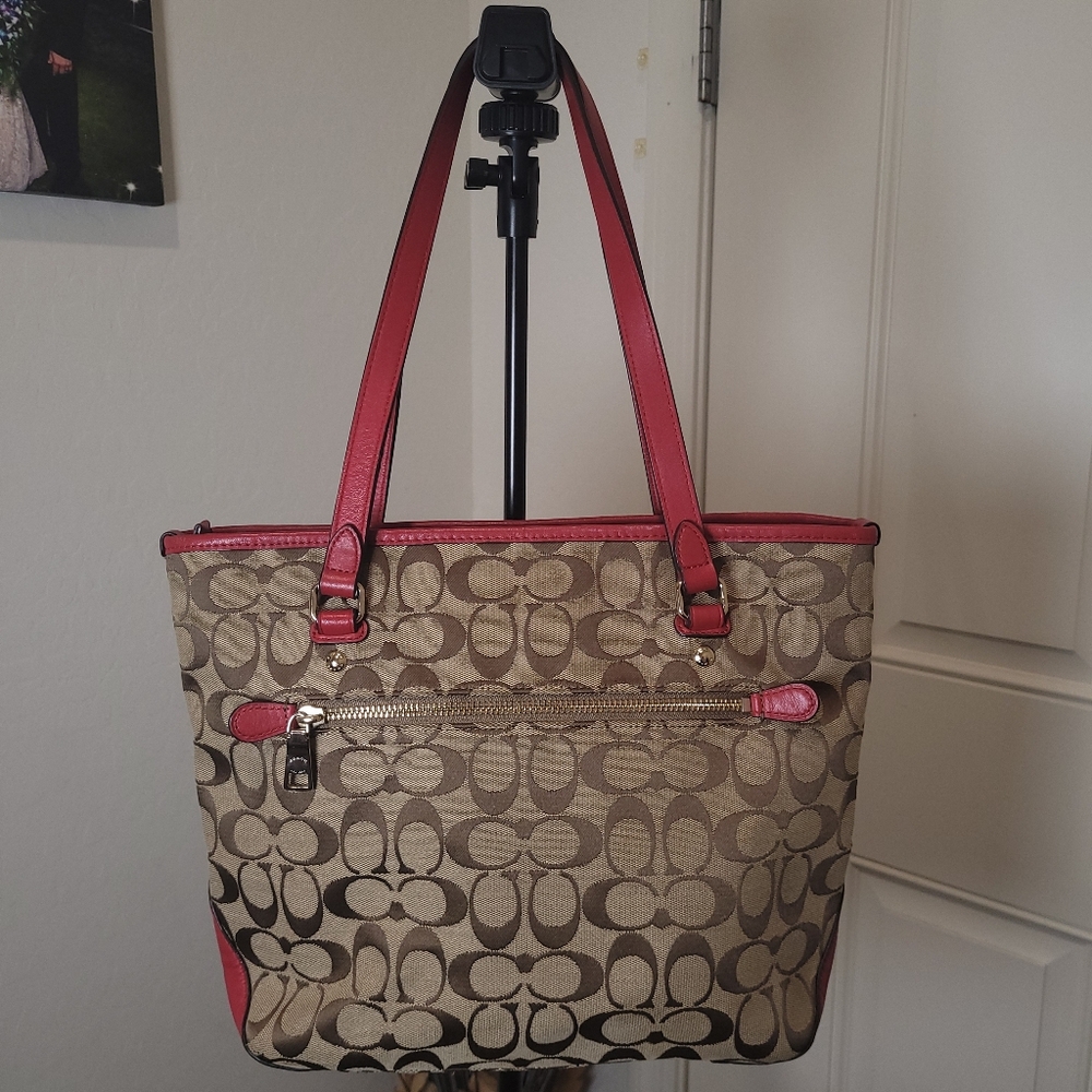 Authentic Coach Khaki/Cardinal Signature Zip Top Tote Bag - Pre Loved - Picture 2 of 11